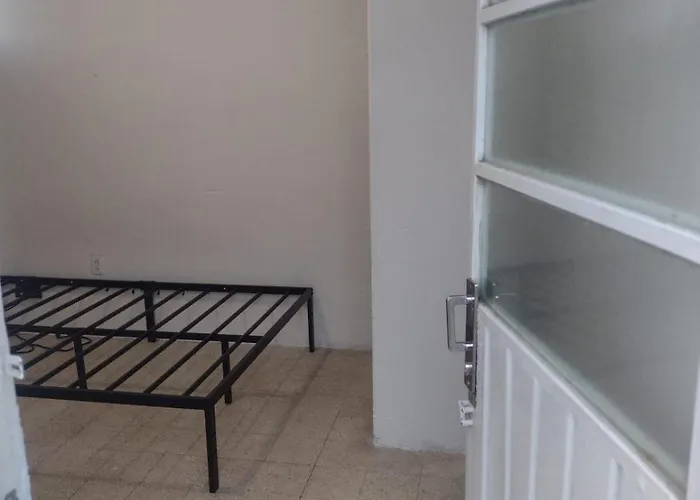 Homestay Bien Ubicada Y Remodelada Al Sur De La Cdmx, Cerca Del Metro Taxquena Mexico City